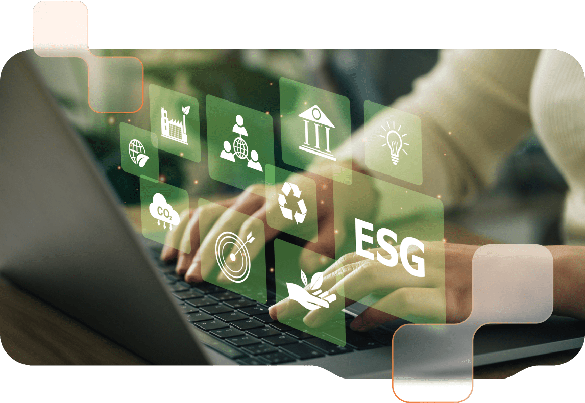 ESG-Screening-Tool von BMD Das Bild zeigt ein Hologramm mit dem Begriff ESG und weiteren dazu passenden Symbolen vor einem Notebook auf dessen Tastatur man Hände einer Frau sieht.