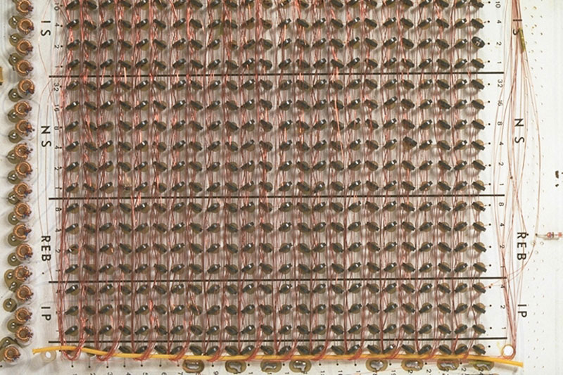 Foto von 1972 Magnetkernspeicherplatte